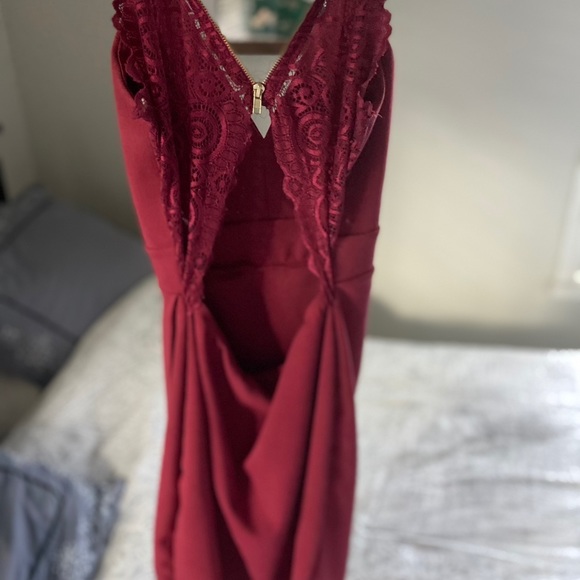 Dress - Picture 2 of 4